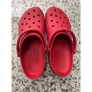 Crocs Classic Clogs- Red/Pepper- Sz 10 Men 12 Women